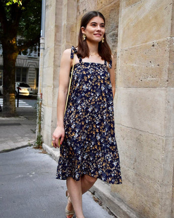 Jupe Nejma fleurie | 3 en 1 | Bleu Marine - Aptaé Paris